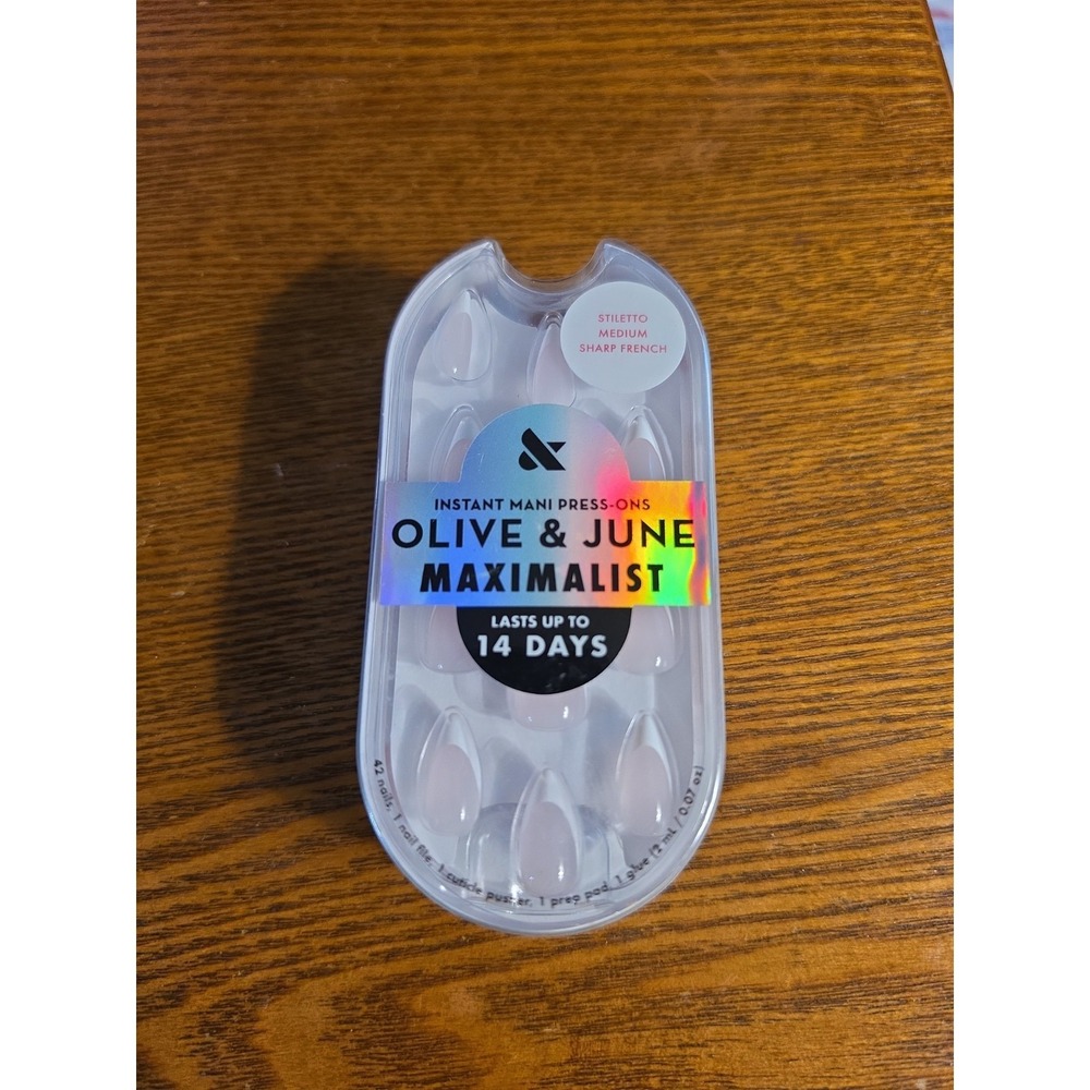 Olive & June +Bubble Instant Mani Maximalist 42ct‎ [Brand New]